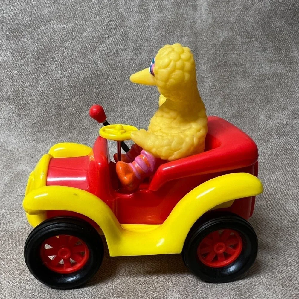 Sesame Street Big Bird Lever Action Toy Car Illco 1988